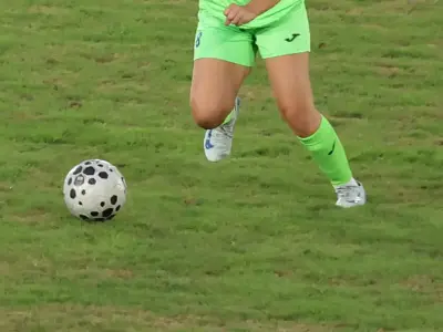 Radomlje in Mura igrata derbi vrha, Olimpija in Krim mestni derbi. Zakaj velike tekme v ženskem nogometu še nimajo prave teže? - Golavt