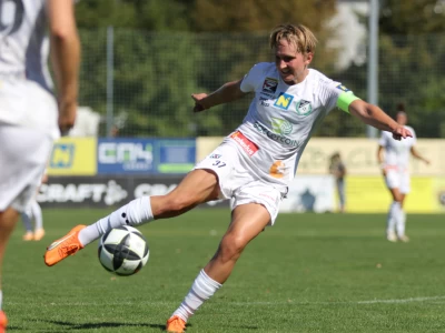 Diesmal haben wir das Vergnügen, ein Gespräch mit der Kapitänin des SV Neulengbach, Sandra Mayrhofer, zu führen. - Golavt