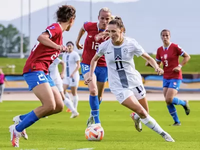 Lara Prašnikar: Über Ausdauer, Ziele und Herausforderungen im Fußball - Golavt