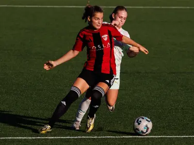 Lina Štolfa o vzponu Primorja, sestrskem rivalstvu na igrišču in pritisku pričakovanj. Iskren pogovor o nogometu, ki je postal družinsko poslanstvo. - Golavt