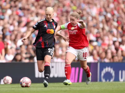 Liga prvakinj: Po prvih polfinalnih tekmah najbolje kaže Arsenalu, ki je tesno premagal Lyon, Barcelona in Bayern izenačena. - Golavt