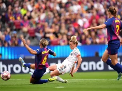 Barcelona in Lyon sta si po razburljivih povratnih polfinalnih tekmah zagotovila finale. - Golavt