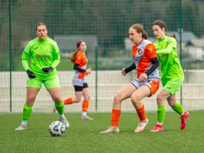 Cerklje so s 7:0 premagale Žalec Trbovlje, ki so po rdečem kartonu Lee Pančur spet igrale z desetimi. Ema Malgaj je dosegla tri gole za gostje. - Golavt
