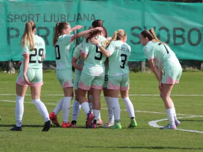 Cerklje dobile prvi polčas, toda Olimpija se je po premoru vrnila močnejša in zmagala s 3:1. - Golavt